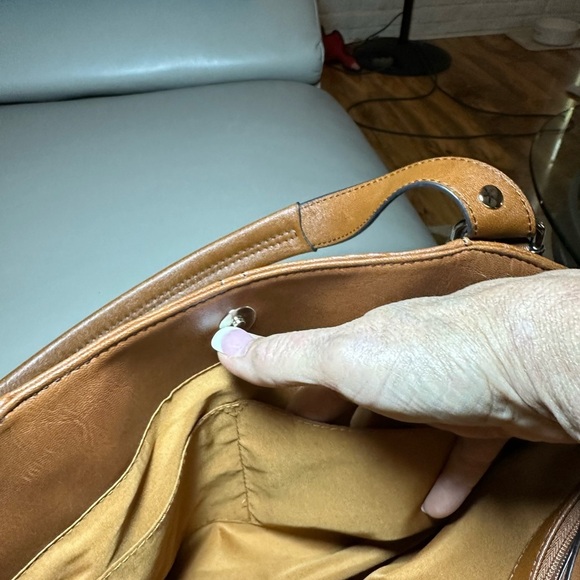 Relic by Fossil Brown Vegan Leather Satchel EUC - 2 Side Slip Pockets - Picture 10 of 13